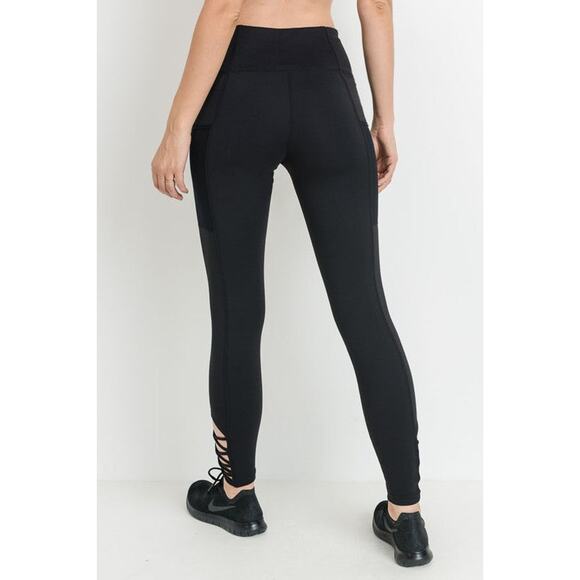 Highwaisted Cross Bottom Leggings - Picture 3 of 5